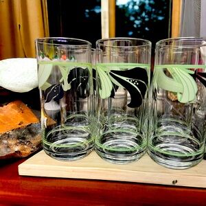 Set of 6 vintage corelle black and green orchid water glasses